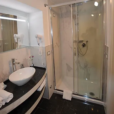 Notti A فندق مبيت وإفطار 4*